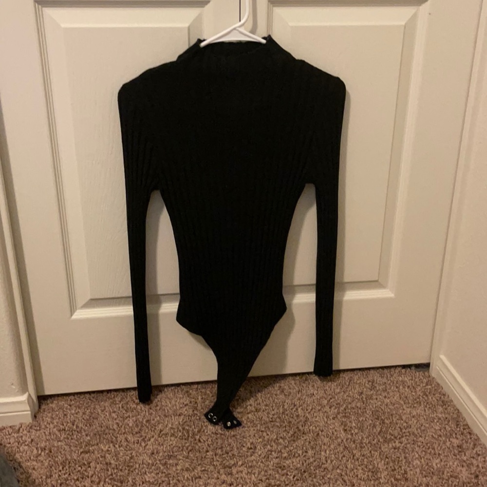 FINAL SALE PRICE*Turtleneck bodysuit sweater